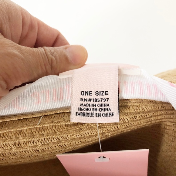 NWT Juicy Couture Woven Floppy Sun Beach Straw Hat With Goldtone Chain & Charms - Picture 6 of 13